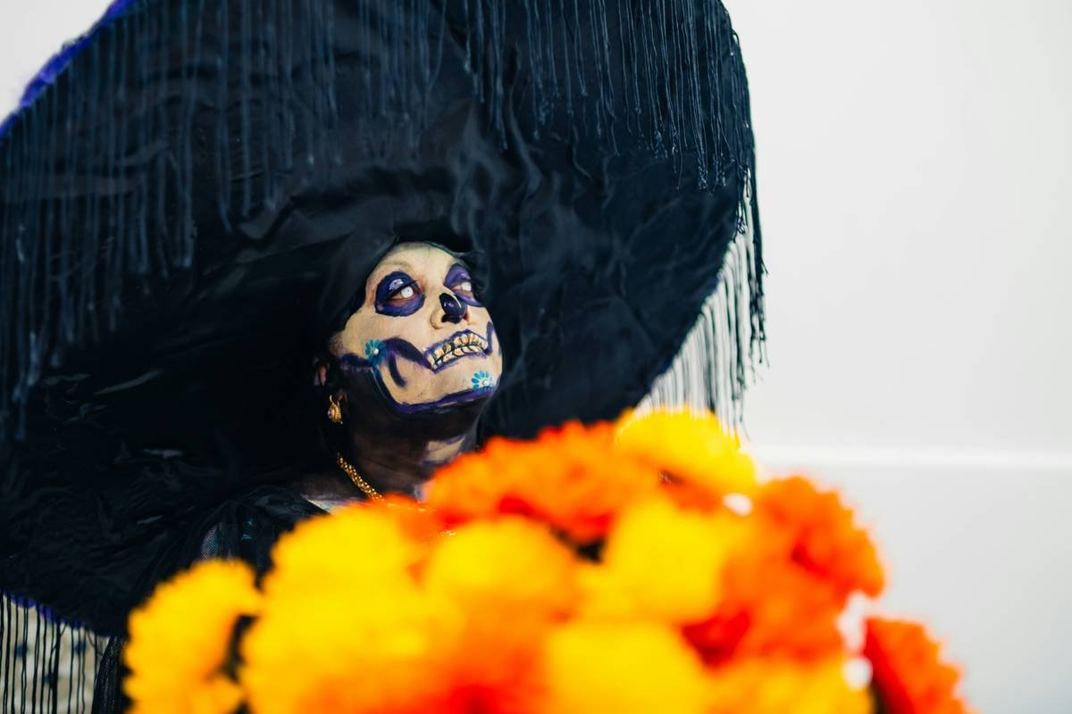 Costume Makeup That Wows: Your No-BS Guide to Prosthetic Magic (Without Melting by Act 2)