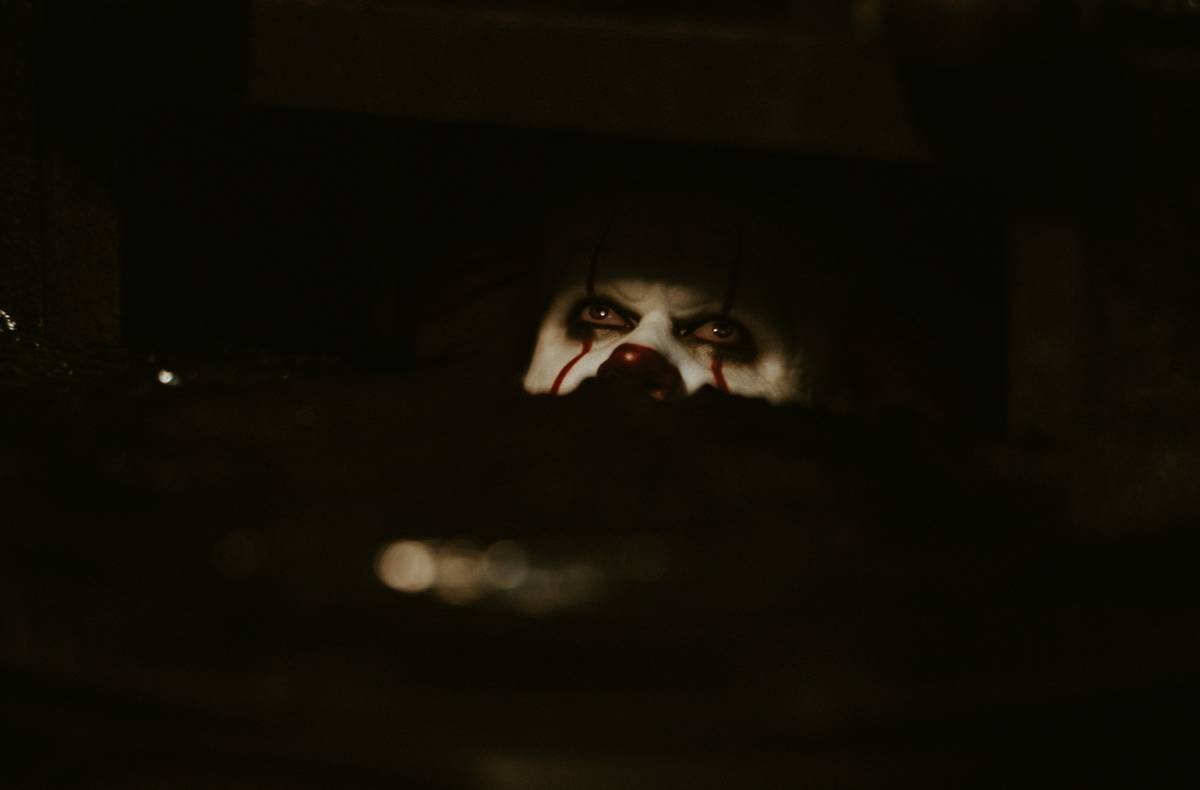 Mastering Stage Makeup for Horror: The Unseen Craft Behind Terrifying Performances